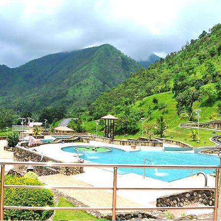 Tinapa Lakeside Hotel Calabar Eksteriør bilde