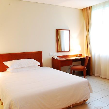 Tinapa Lakeside Hotel Calabar Eksteriør bilde