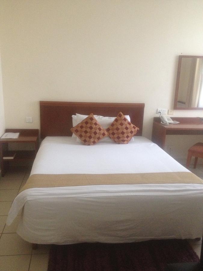 Tinapa Lakeside Hotel Calabar Eksteriør bilde