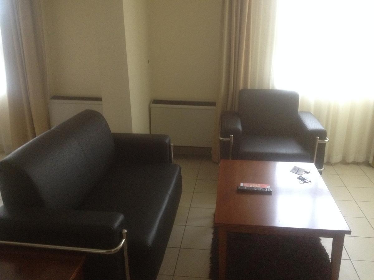 Tinapa Lakeside Hotel Calabar Eksteriør bilde