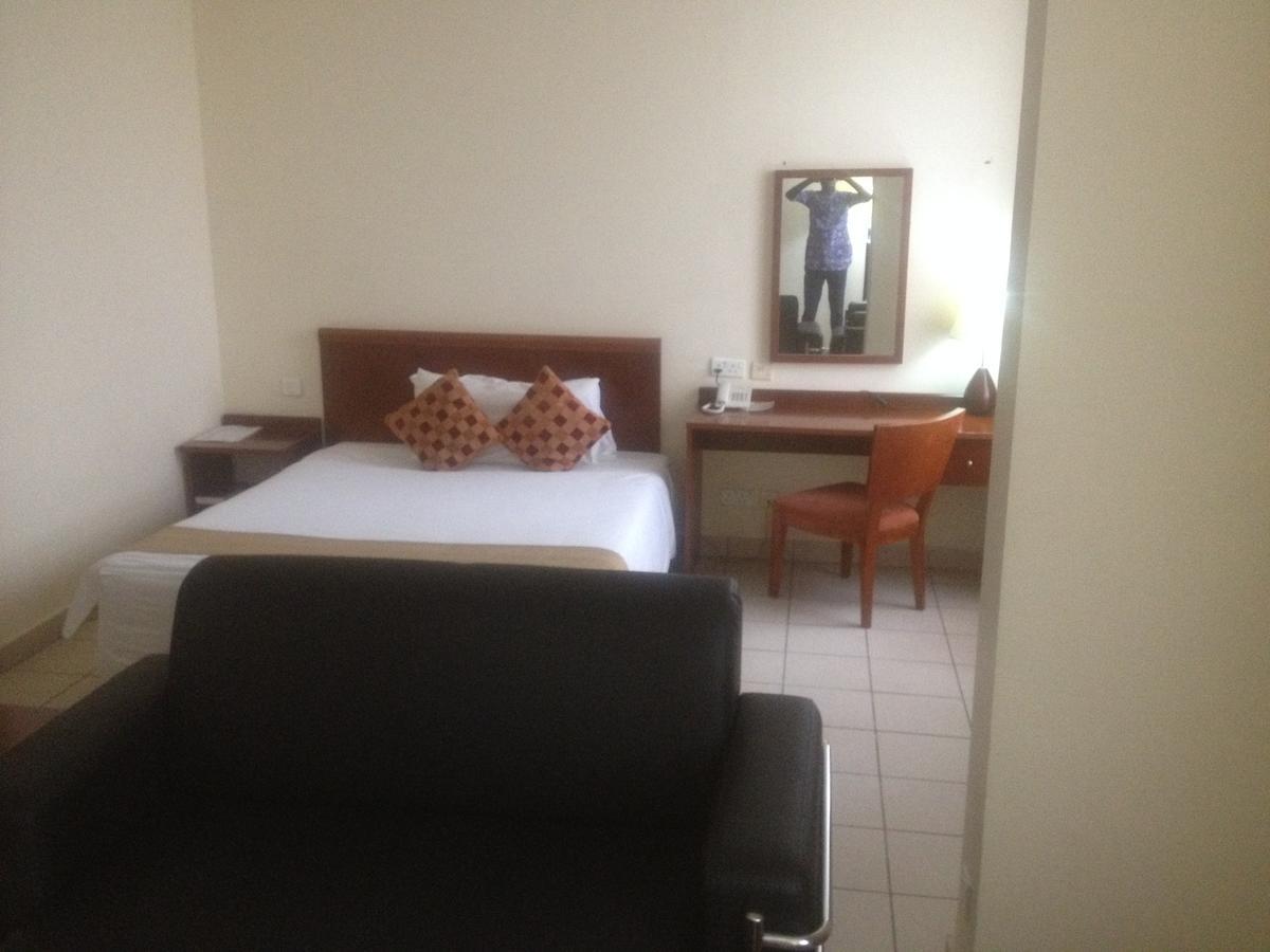 Tinapa Lakeside Hotel Calabar Eksteriør bilde