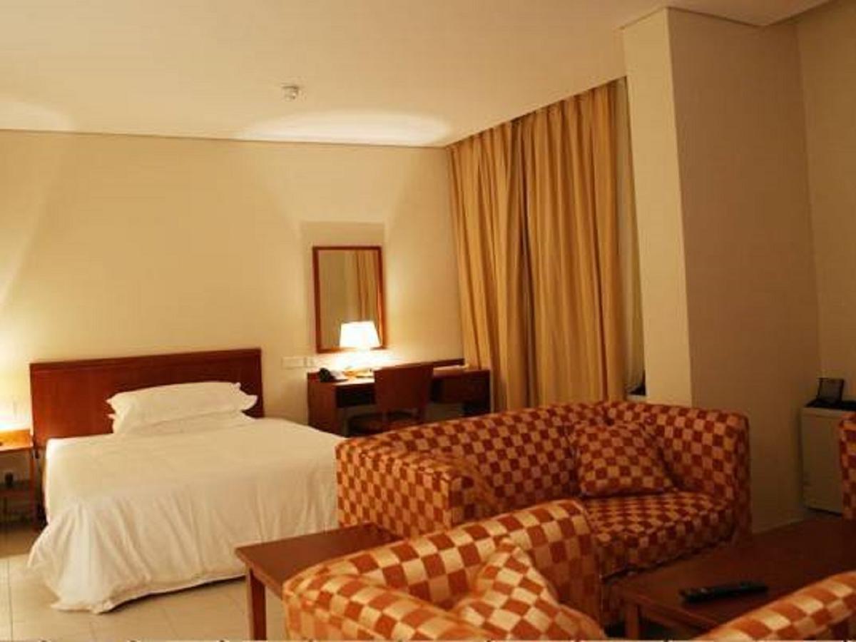 Tinapa Lakeside Hotel Calabar Eksteriør bilde