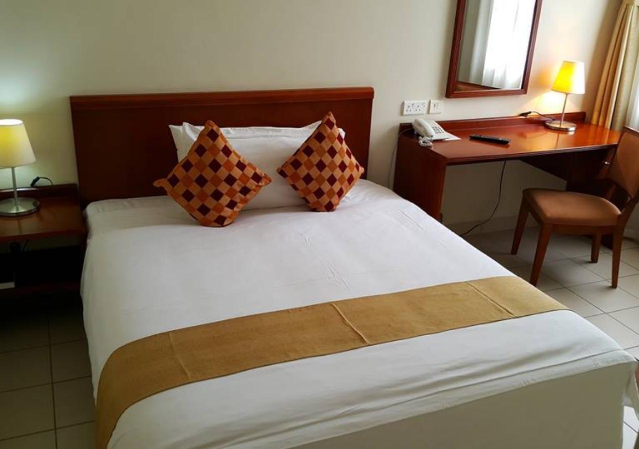 Tinapa Lakeside Hotel Calabar Eksteriør bilde
