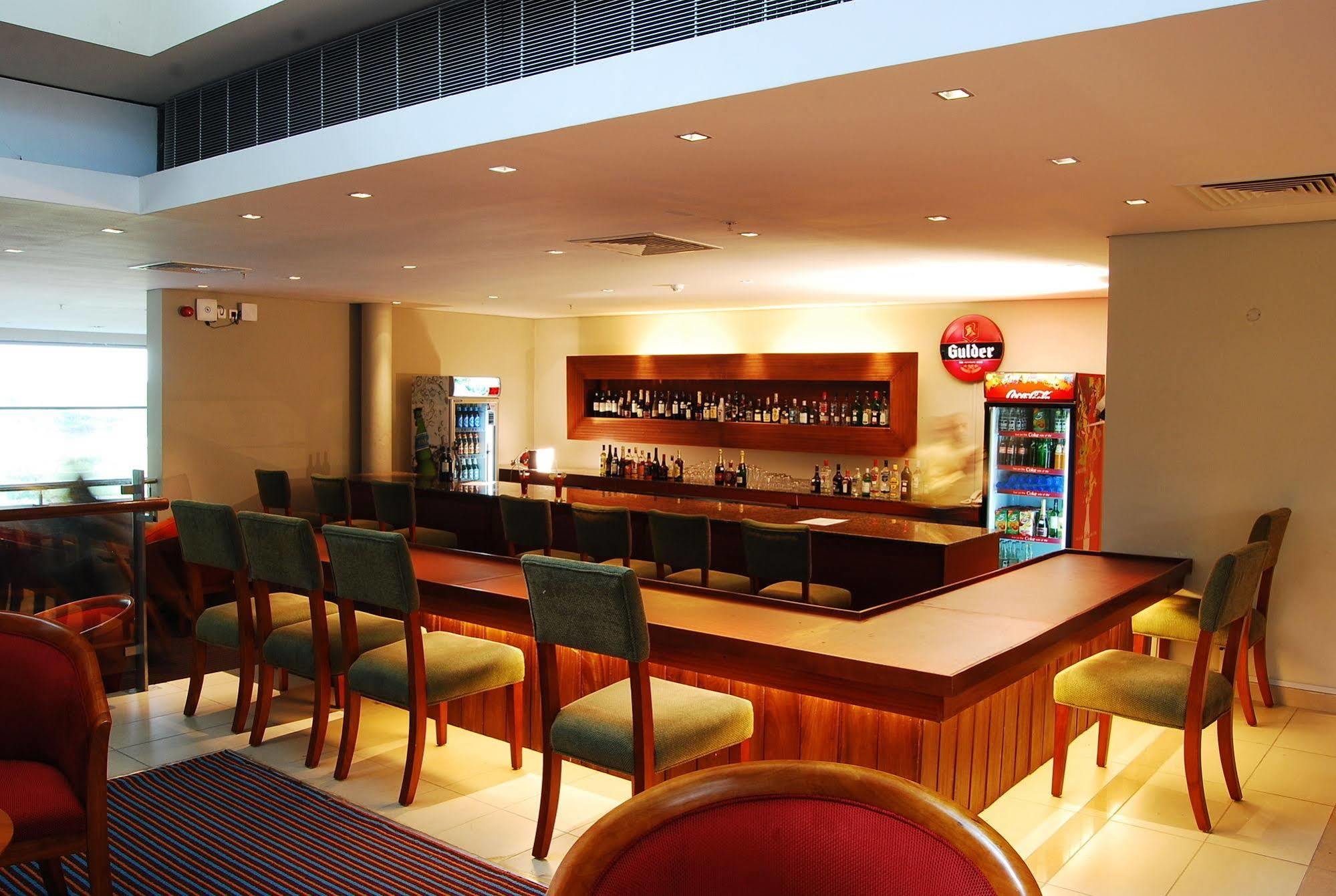 Tinapa Lakeside Hotel Calabar Eksteriør bilde