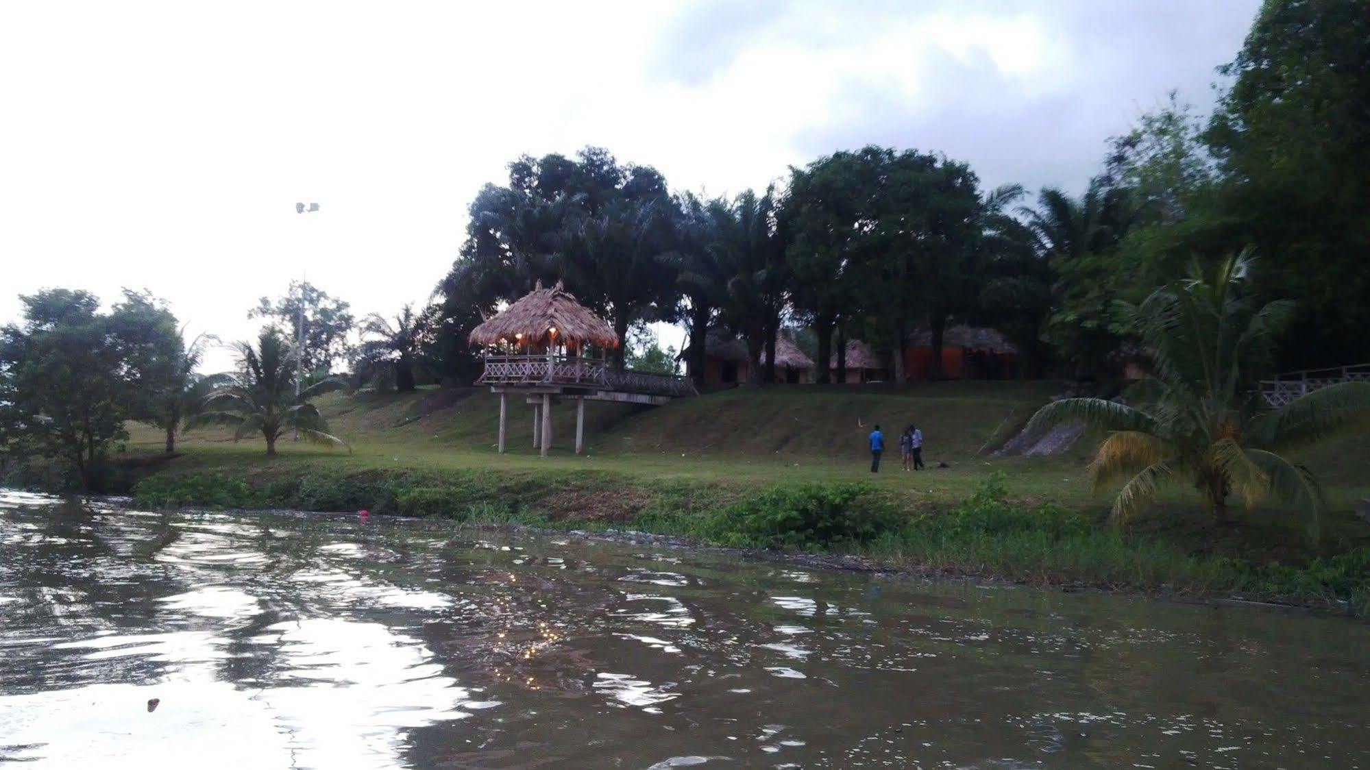 Tinapa Lakeside Hotel Calabar Eksteriør bilde